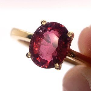 Rubellite 2.42ct Solid 18K Yellow Gold Ring